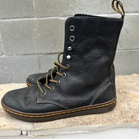 Dr. Martens tehani style size 6 original laces - Picture 3 of 5